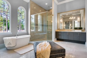 16828-Vinci-Way-Master-Bathroom